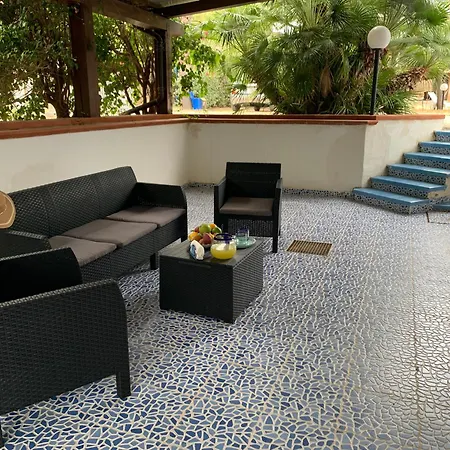 Delfino Blu Con Accesso Diretto Al Mare Dalla Scogliera E Privacy Impagabile. * Santo Stefano di Camastra
